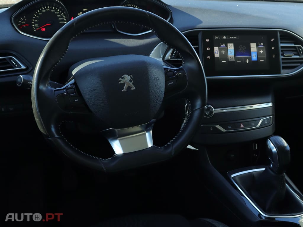 Peugeot 308 SW 1.2 PureTech Style