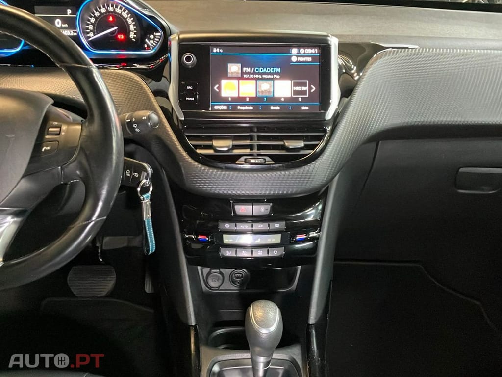 Peugeot 2008 PureTech 110 Stop&Start EAT6 Allure