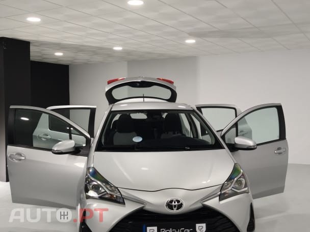 Toyota Yaris 1.0 VVT-i Comfort