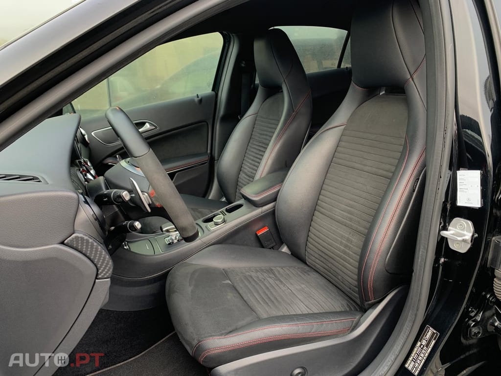 Mercedes-Benz A 45 AMG 4-Matic
