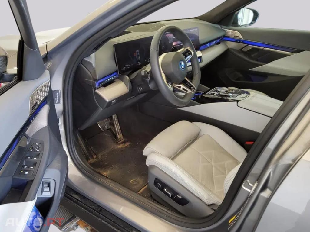 BMW 550 e LIMOUSINE xDRIVE M SPORT 