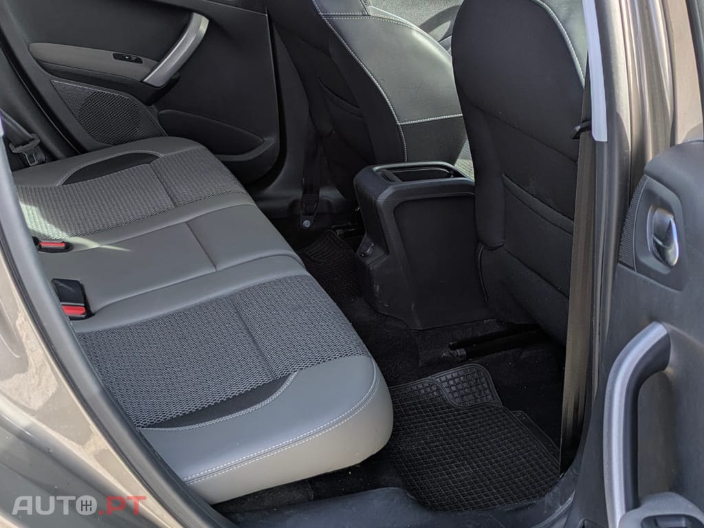 Peugeot 2008 Peugeot 2008 PureTech 110 GPF Stop&Start EAT6 Allure