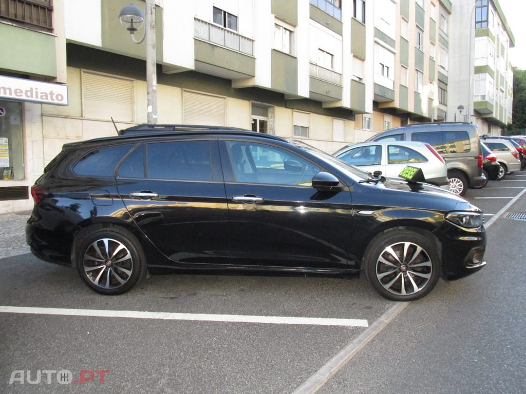 Fiat Tipo 1.3 M-Jet Lounge