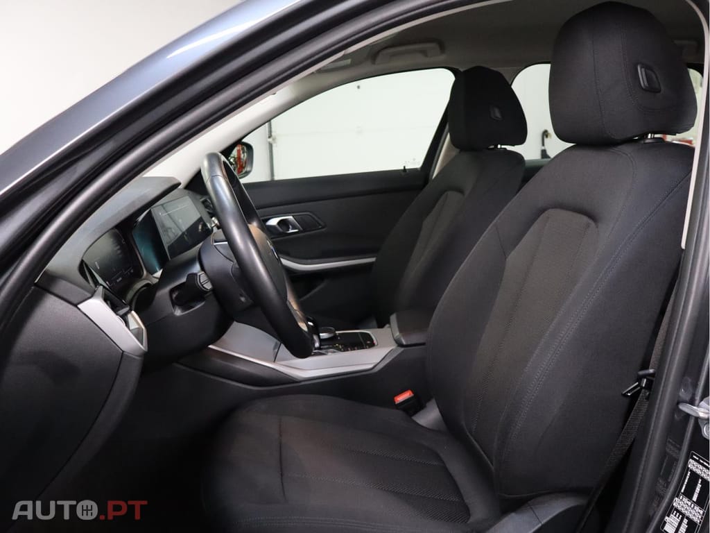 BMW 318 d Auto Advantage