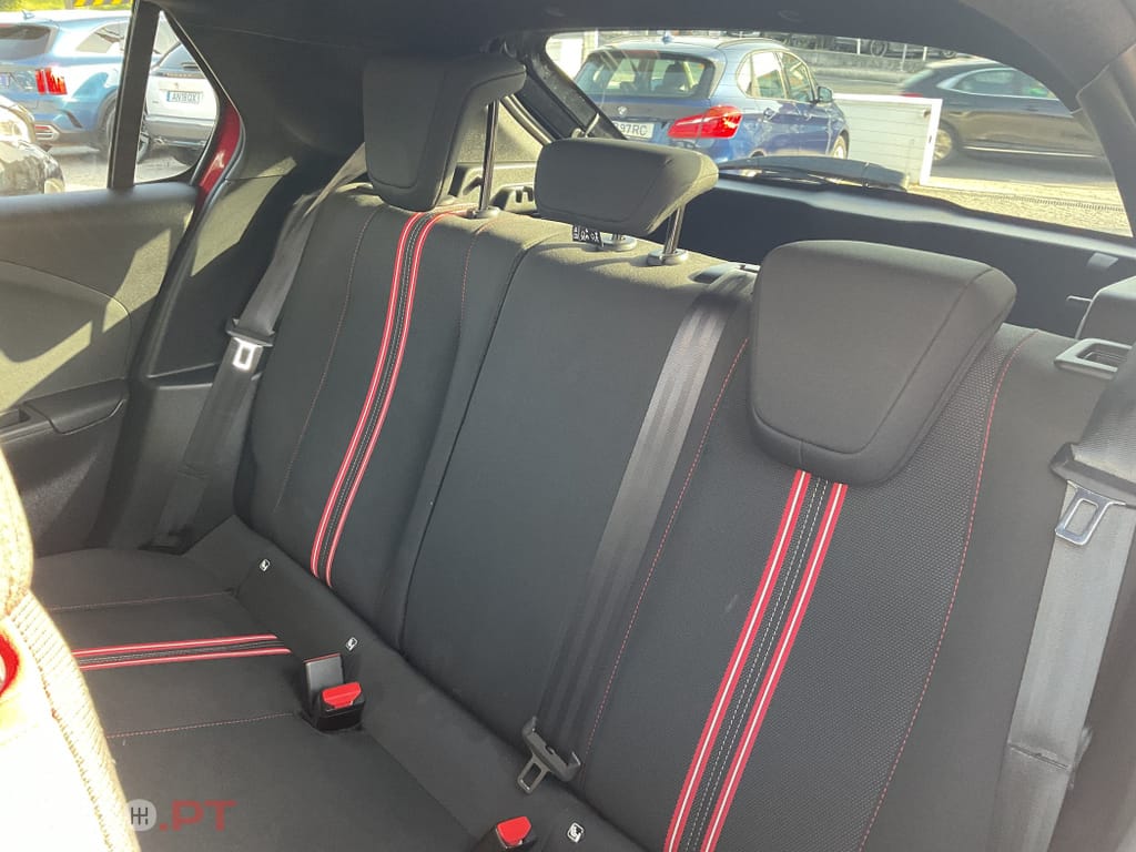 Opel Corsa 1.2 T Business Edition