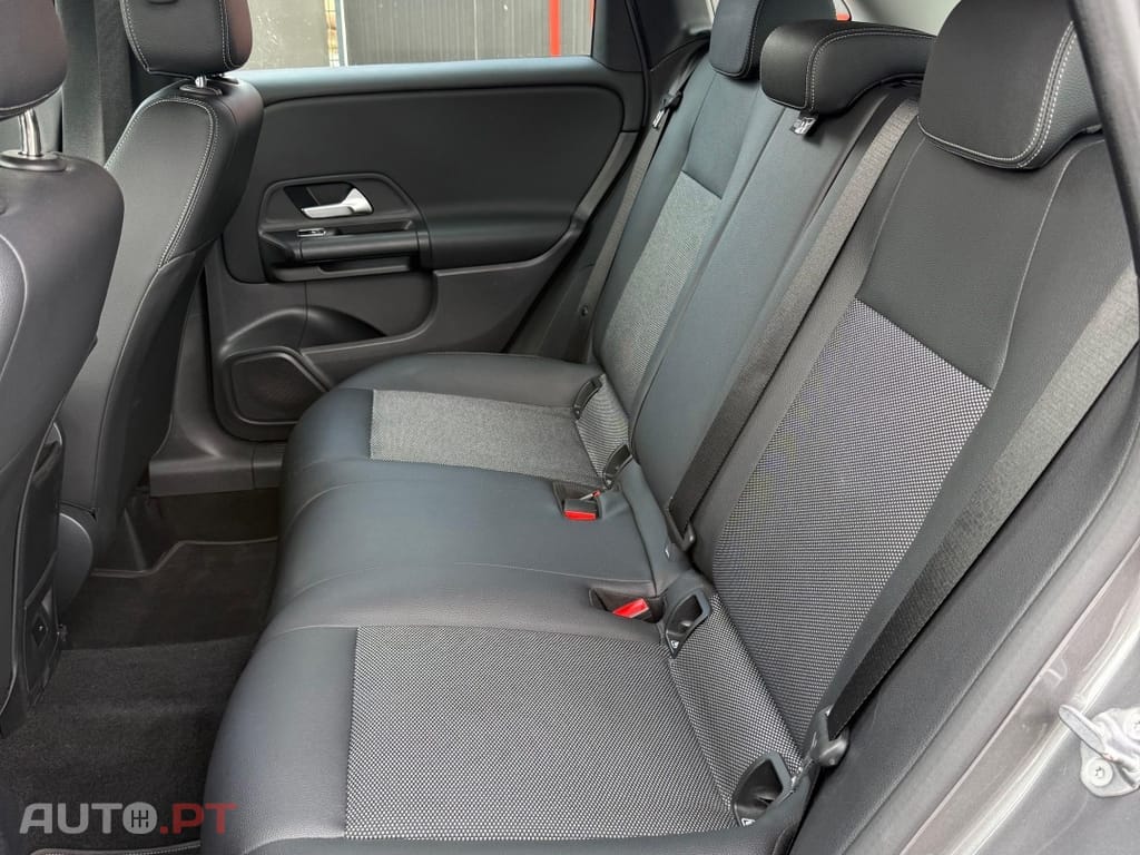 Mercedes-Benz B 180 d Style