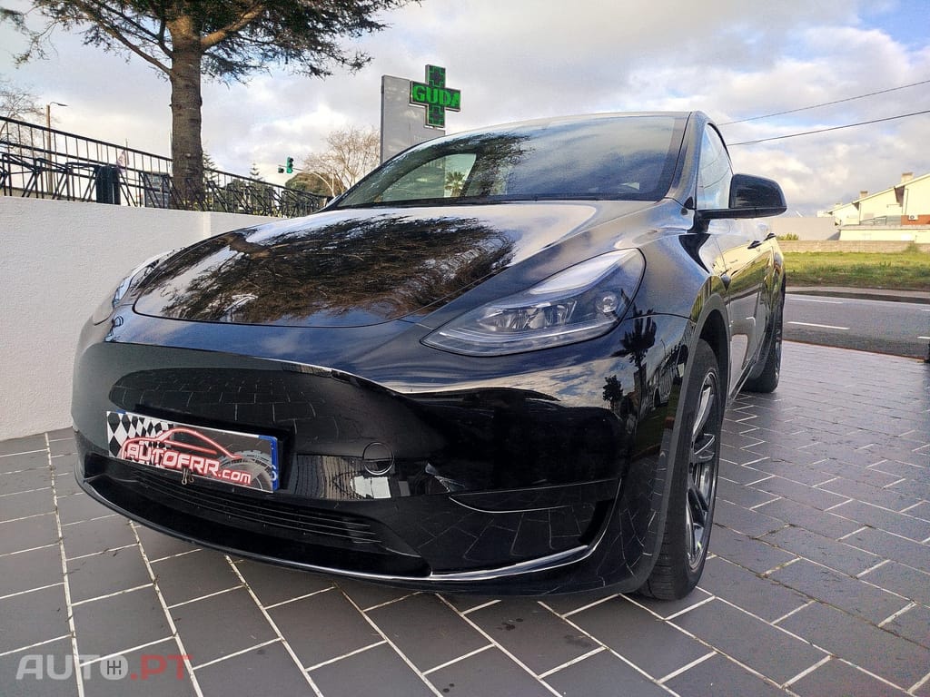 Tesla Model Y Tração Traseira