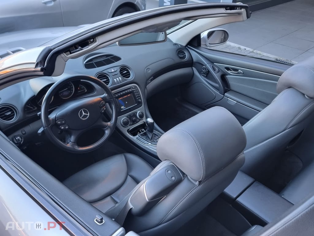 Mercedes-Benz SL 350 CABRIO