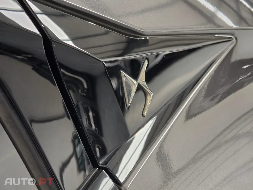 DS 4 E-TENSE 225 PERFORMANCE LINE+ — fotografia 20