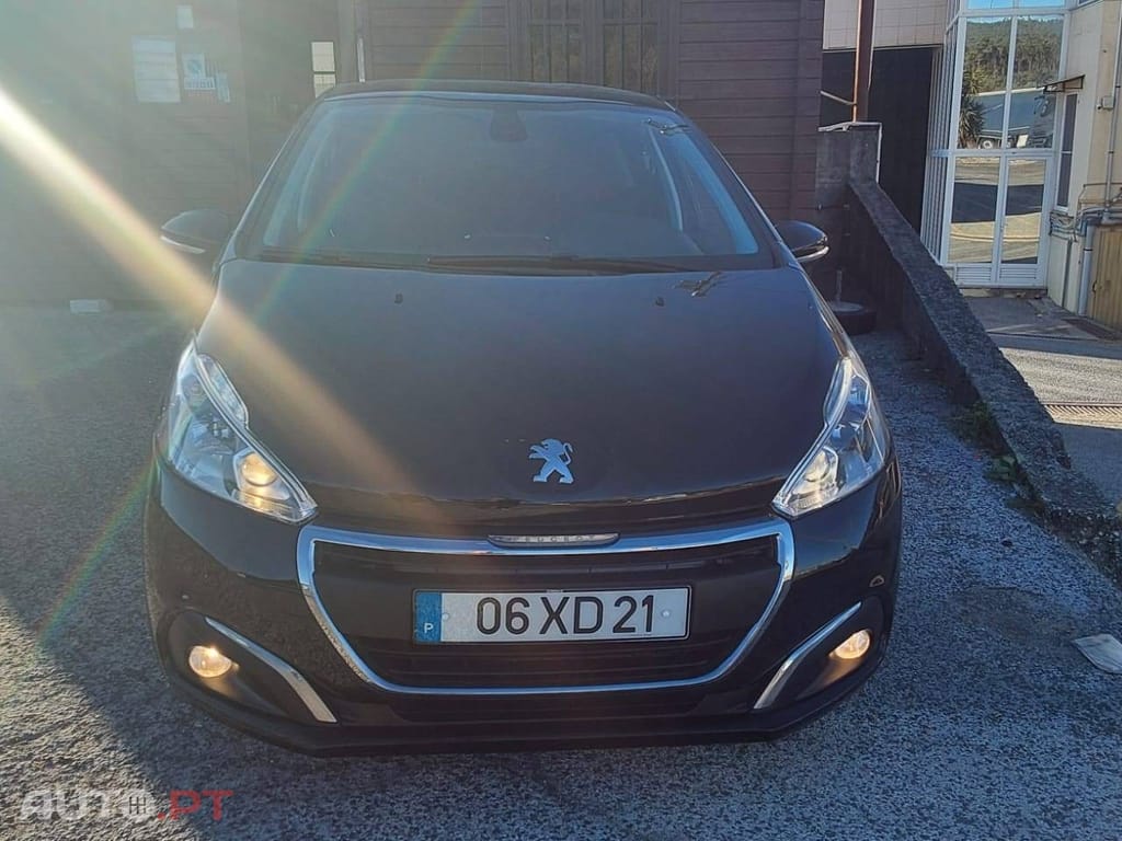 Peugeot 208 1.2 PureTech Allure