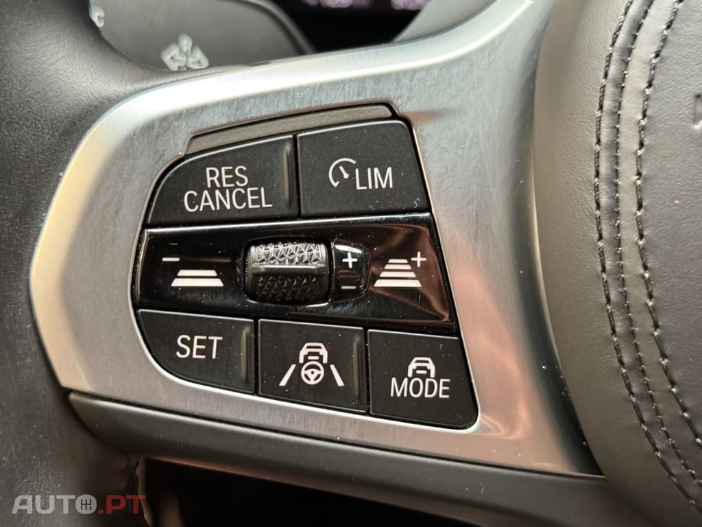 BMW iX3 I.V.A DEDUTIVEL Impressive M-Paket
