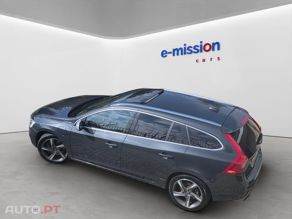 Volvo V60 D6 Twin Engine Geartronic RDesign