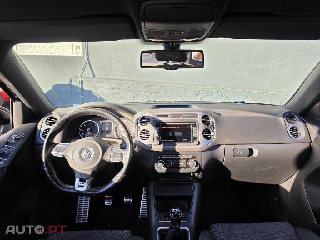 Volkswagen Tiguan 2.0 TDI R-Line 4 Motion - Bola de Reboque