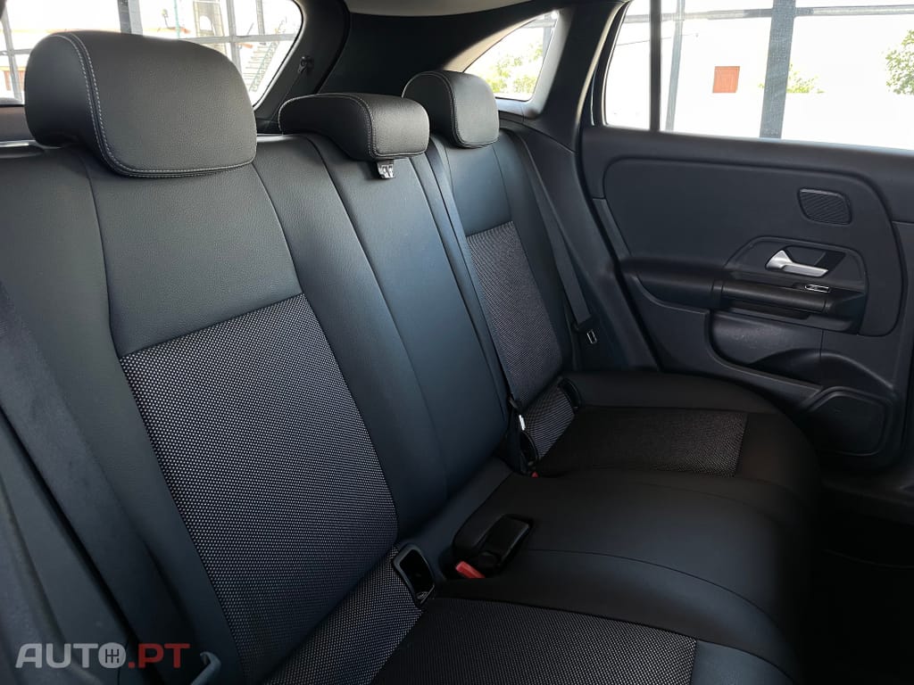 Mercedes-Benz GLA 250 e Progressive