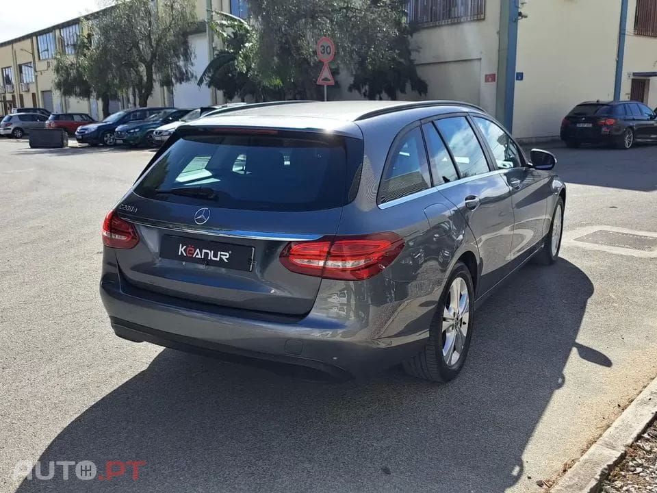 Mercedes-Benz C 200  T Cdi Dpf Auto Blueefficiency Avantgarde