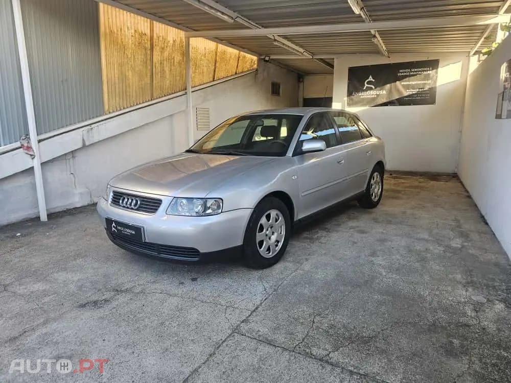 Audi A3 Sportback 1.6 Ambiente Tip.