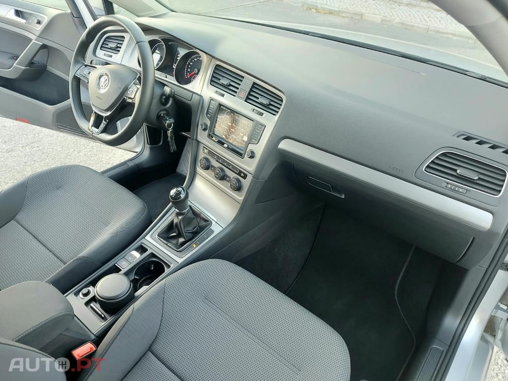 Volkswagen Golf 1.6 TDi GPS Edition