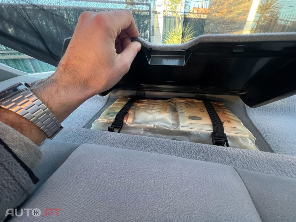 Mercedes-Benz W124 300 TD