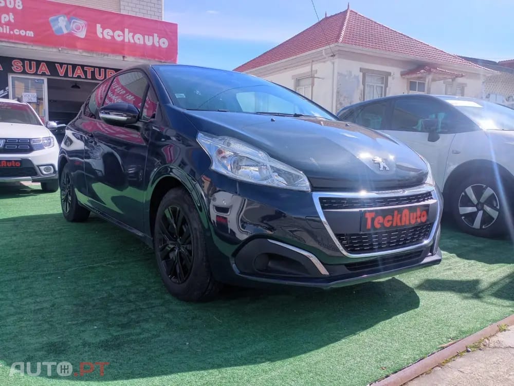 Peugeot 208 PureTech 82 Winter Edition