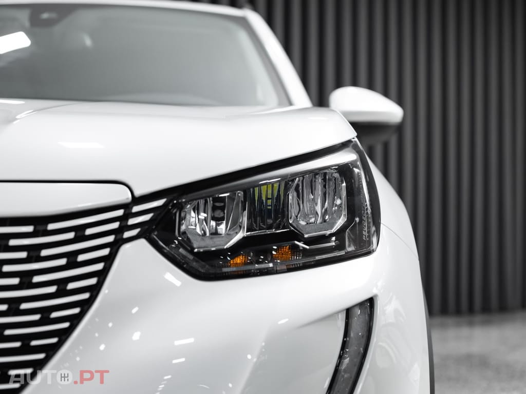 Peugeot E-2008 Allure