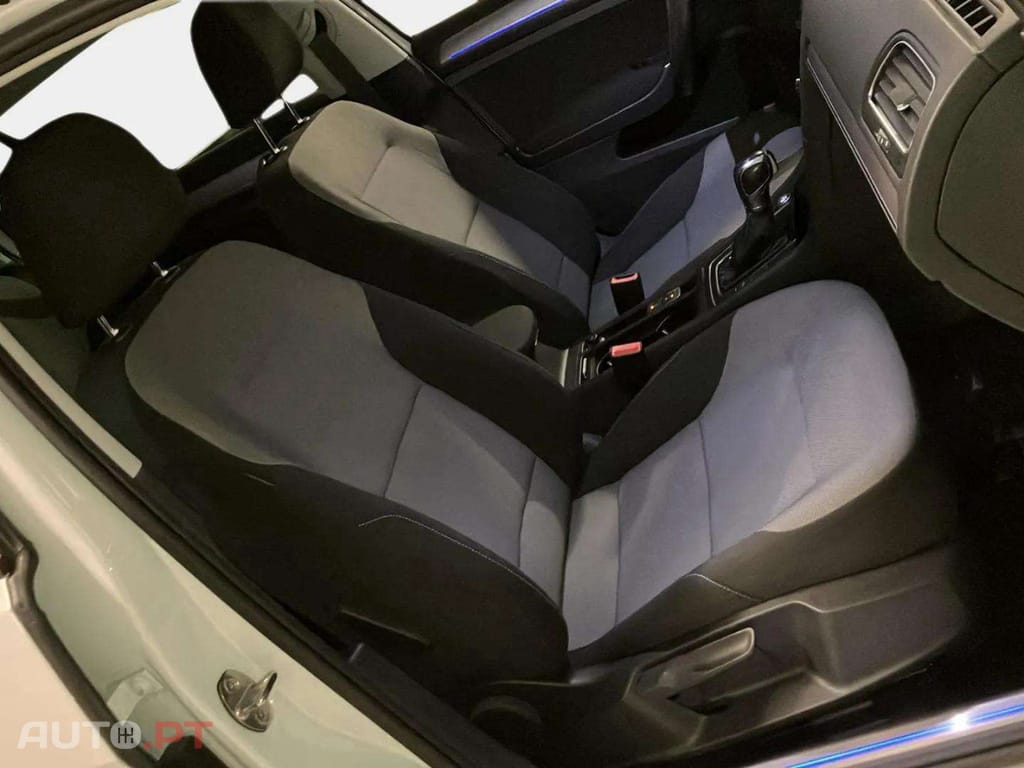 Volkswagen e-Golf AC/DC