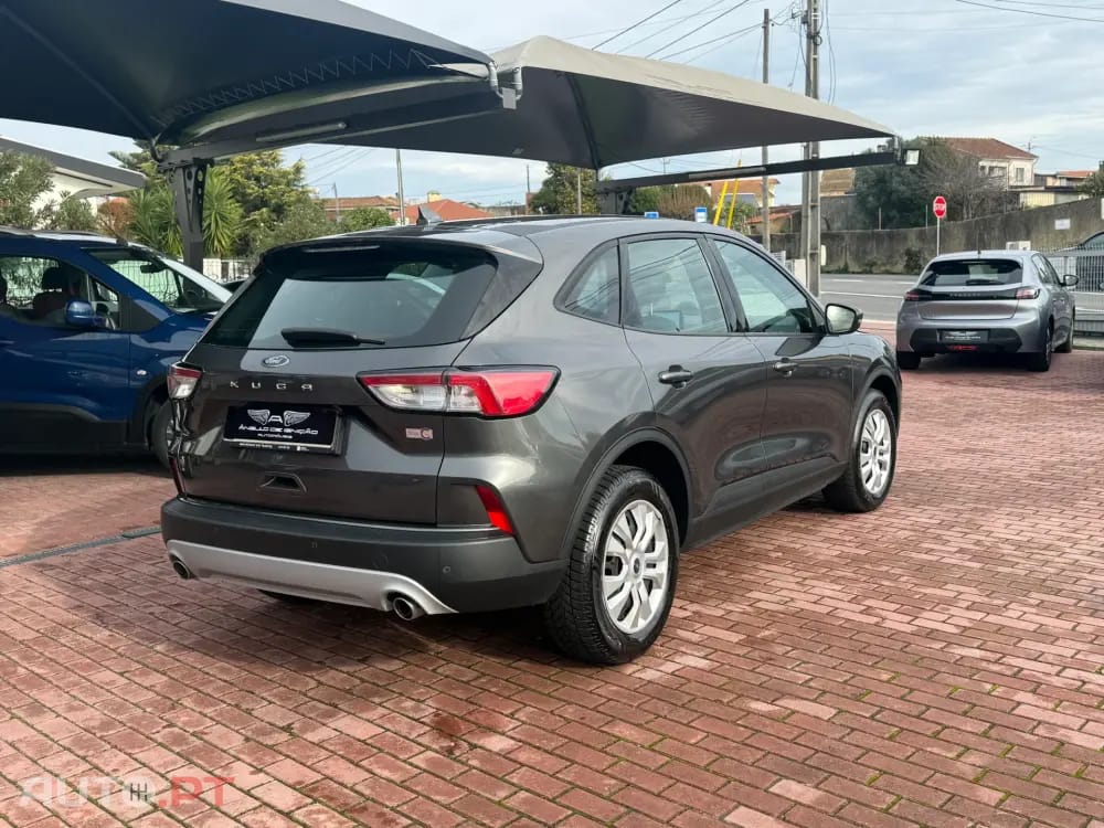 Ford Kuga 1.5 TDCi EcoBlue Titanium Aut.