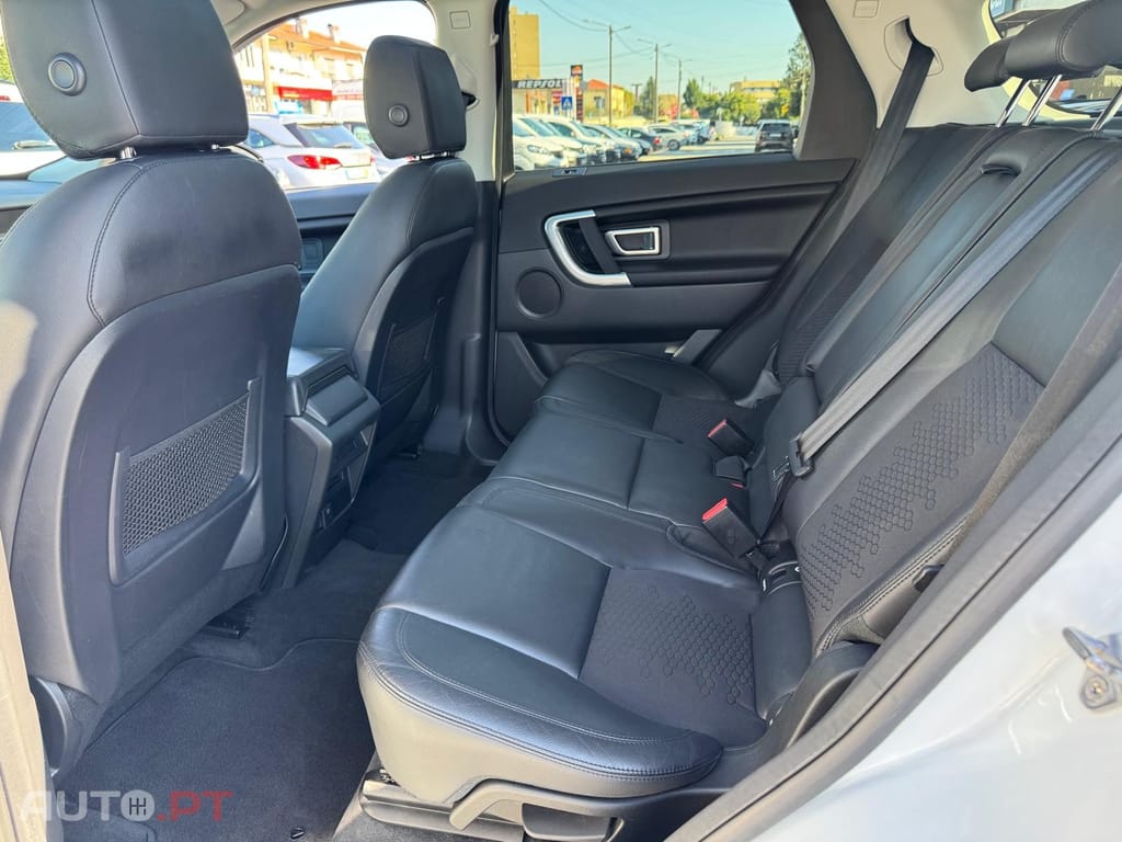 Land Rover Discovery Sport 2.0 eD4 HSE Luxury