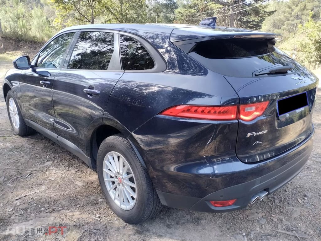 Jaguar F-Pace 2.0 i4D Prestige