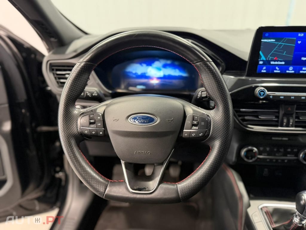 Ford Kuga 1.5 EcoBoost ST-Line