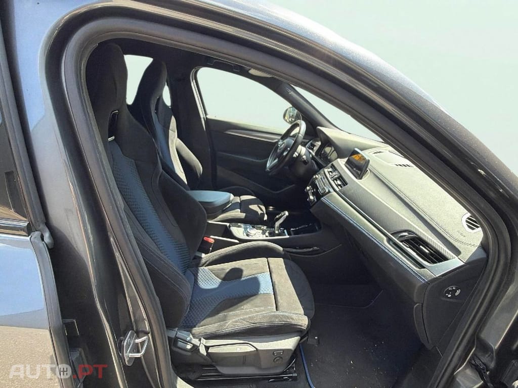 BMW X2 16 d sDrive Auto Pack M