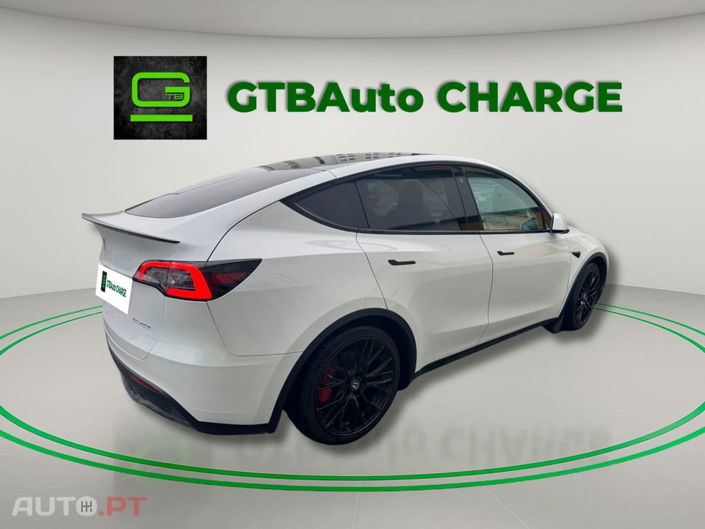 Tesla Model Y I.V.A DEDUTIVEL Performance 