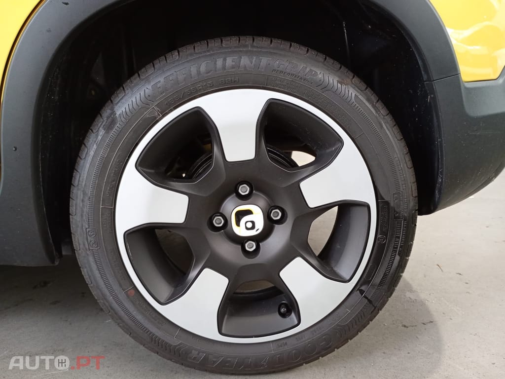 Fiat Panda 1.0 Hybrid Pandina