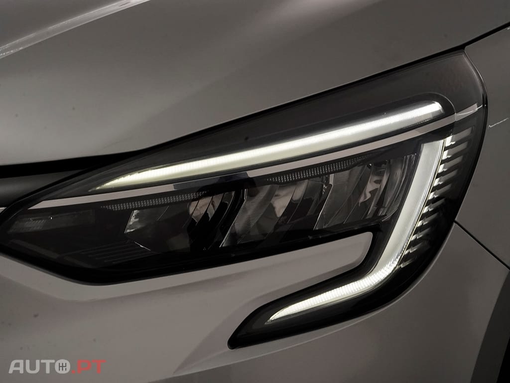 Renault Clio Clio 1.0 TCe Limited Bi-Fuel