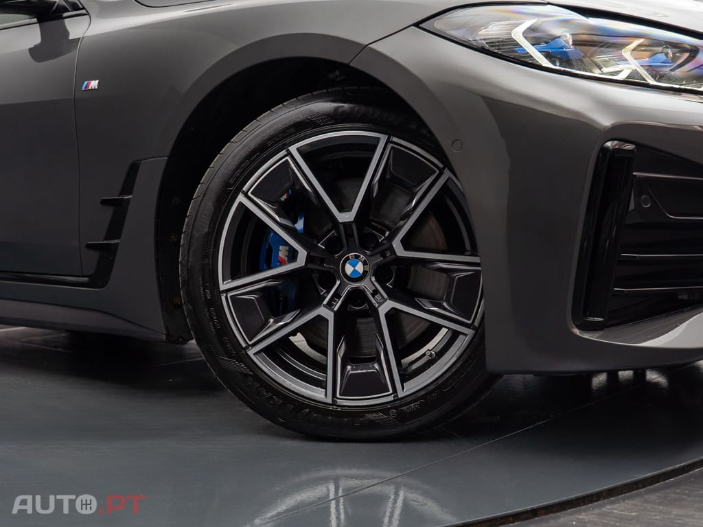 BMW 420 d Pack Desportivo M Pro Auto