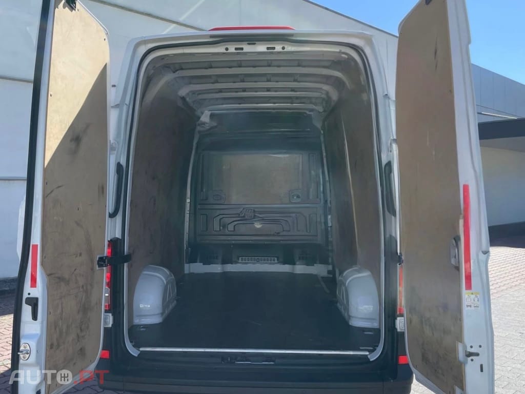 Volkswagen Crafter 35 2.0 TDI L3H3 Net Extra AC