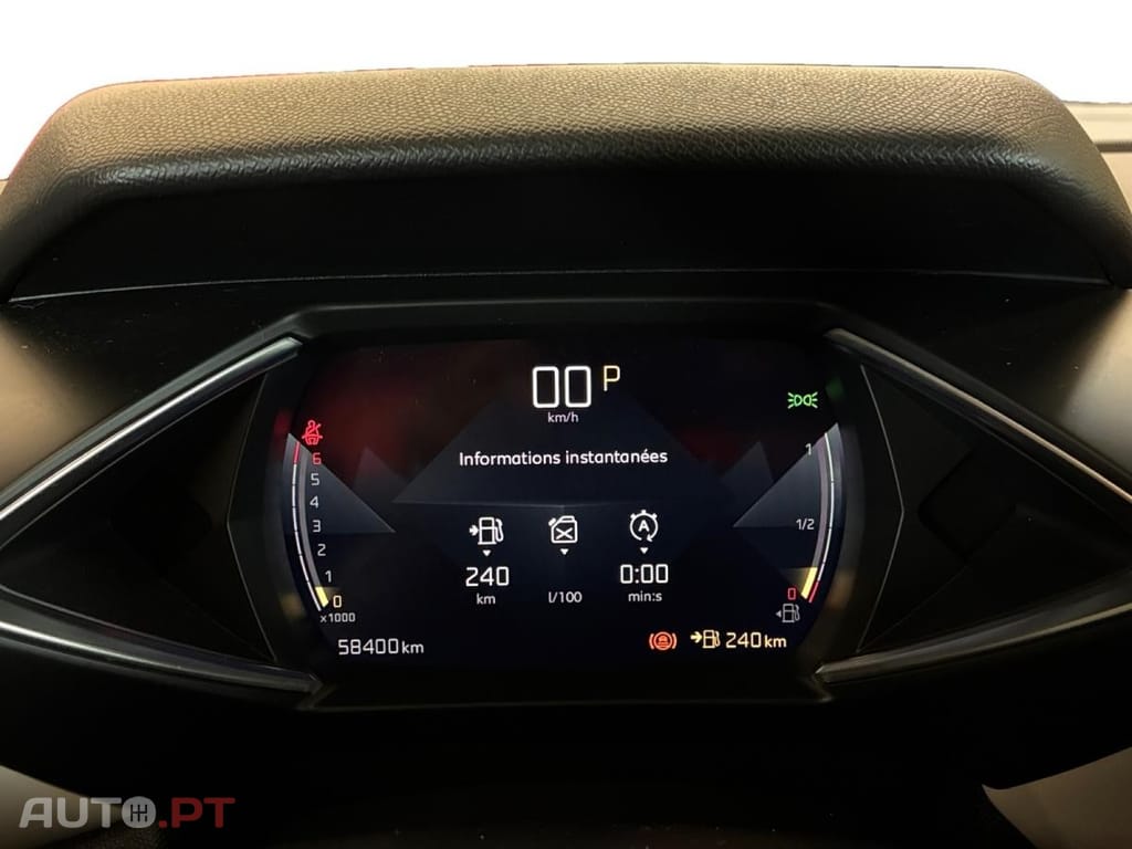 DS DS3 Crossback 1.2 PureTech Connected Chic EAT8
