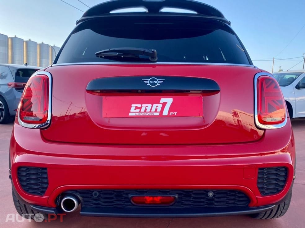 MINI Cooper Auto. John Works