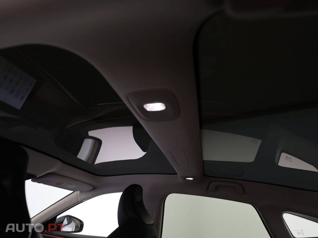 XPeng P7 86.2 kWh AWD Performance