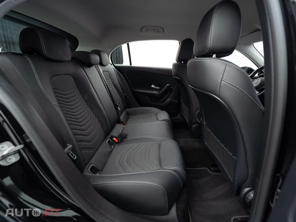 Mercedes-Benz A 250 e