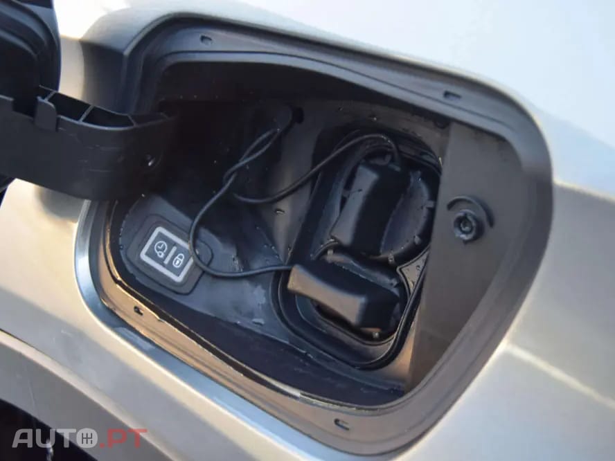 Jeep Avenger 54 kWh Summit