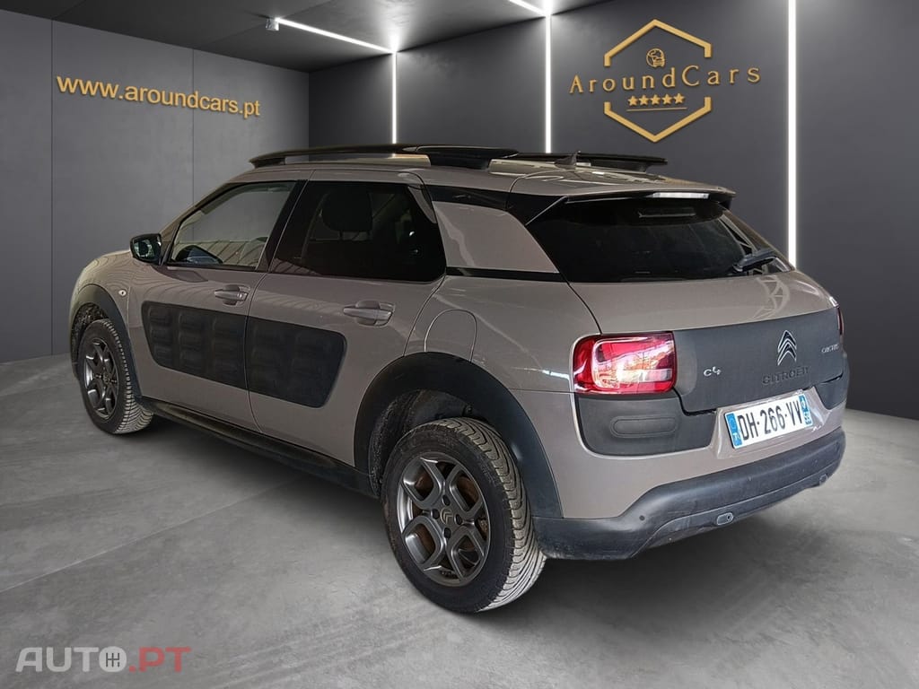 Citroen C4 Cactus 1.6 Blue-HDI Shine