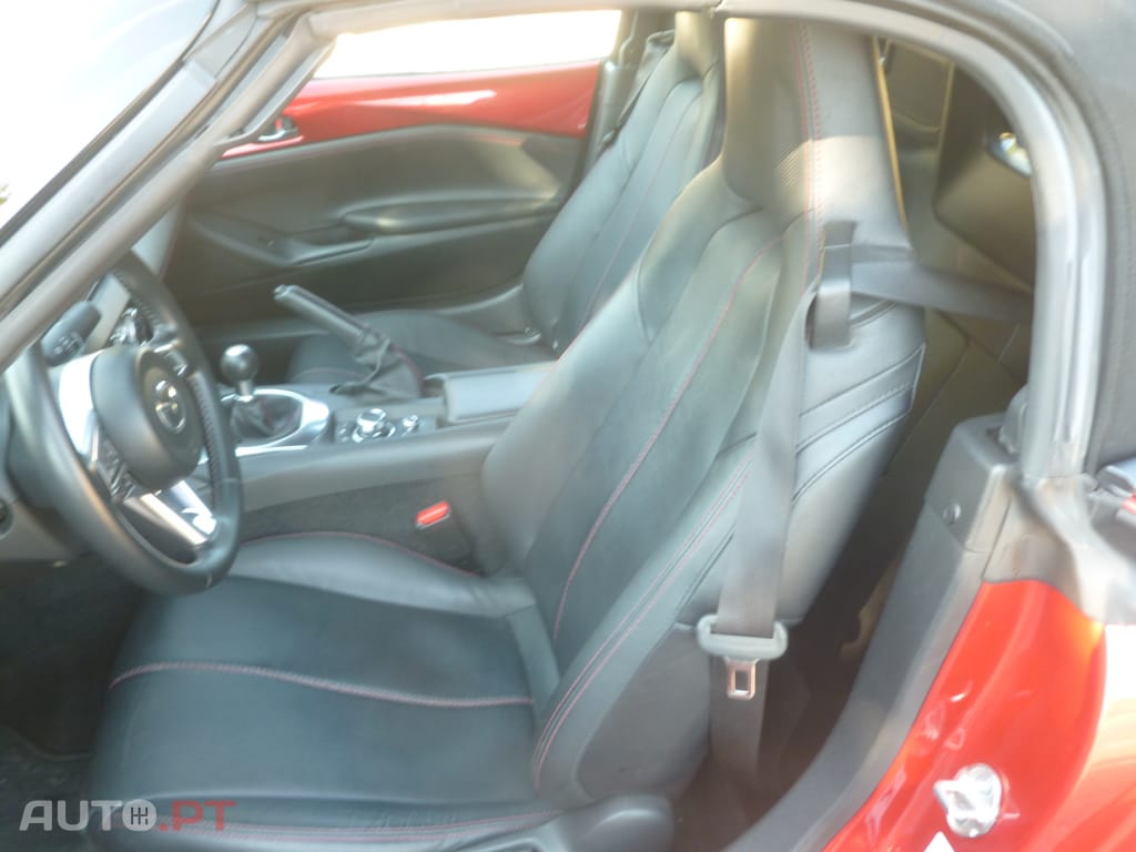 Mazda MX-5 1.5 SKYACTIV Technology Cabrio