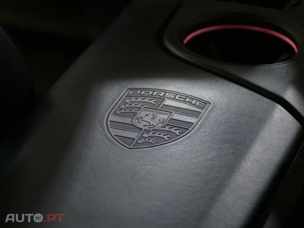Porsche Taycan Turbo S — fotografia 35