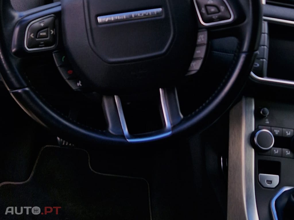 Land Rover Evoque 2000