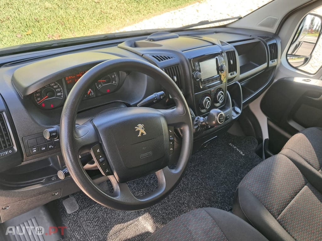 Peugeot Boxer 2.2 BlueHDi 435 L4H2 Premium