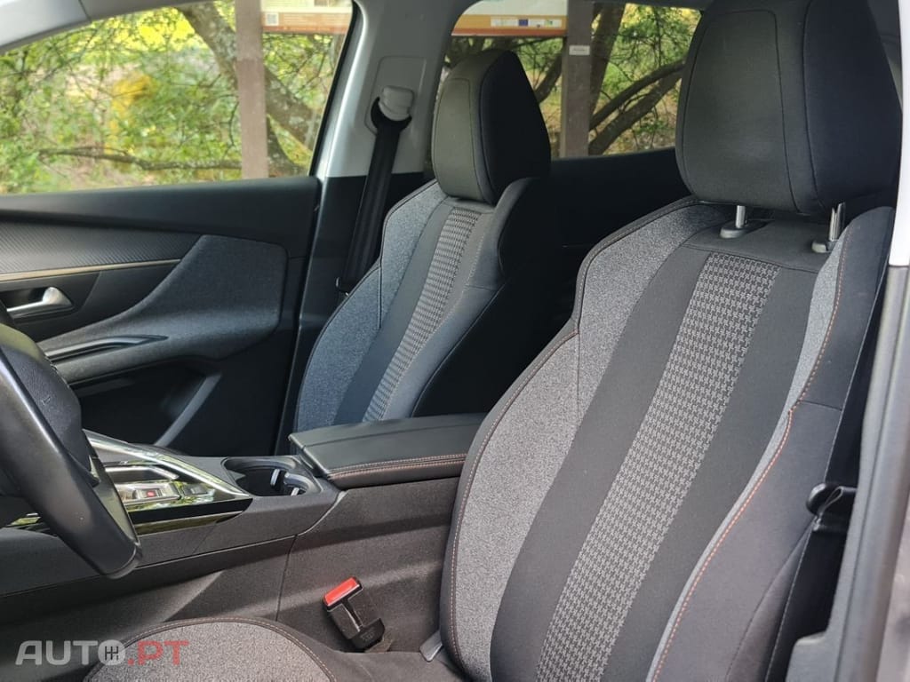 Peugeot 3008 1.6 BlueHDi Active
