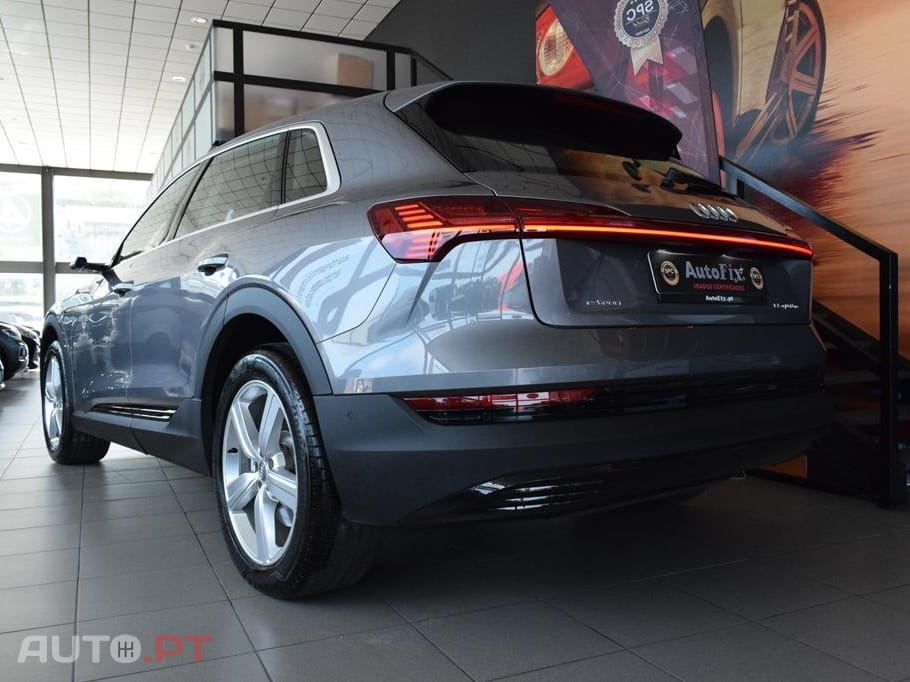Audi E-Tron 55 quattro Advanced