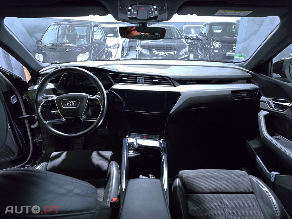 Audi E-Tron 55 quattro S line