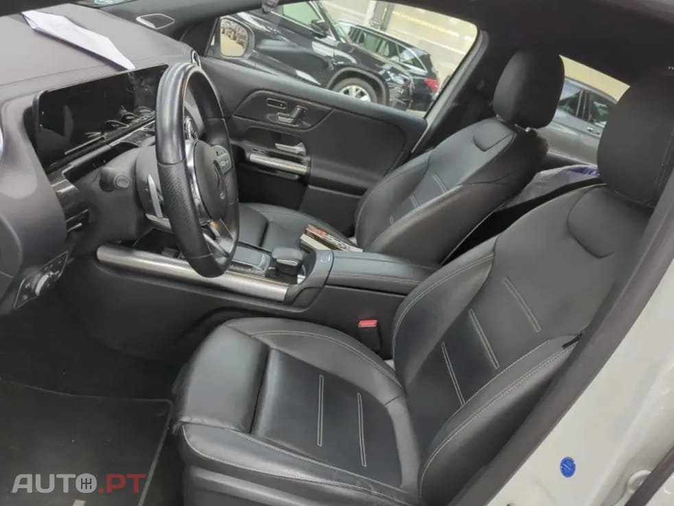 Mercedes-Benz GLA 250 e 8G-DCT AMG Line