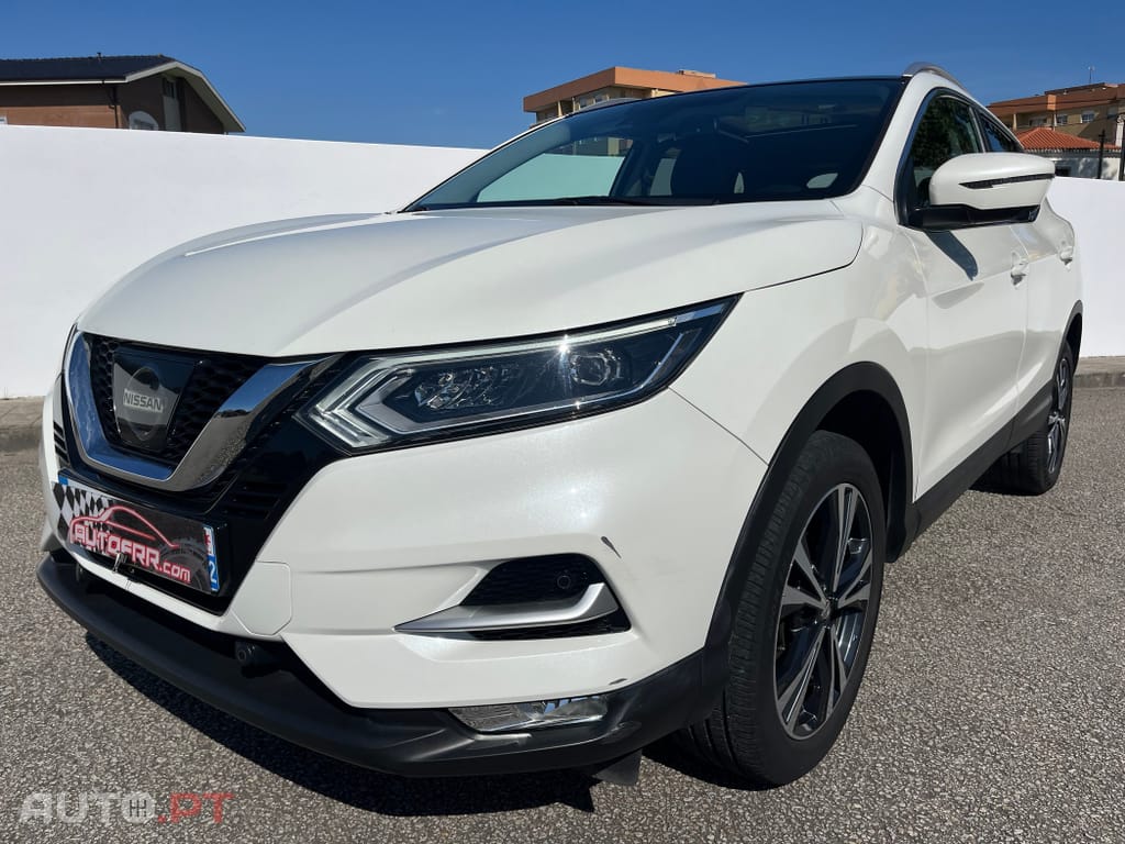 Nissan Qashqai 1.2 DIG-T Tekna Premium S